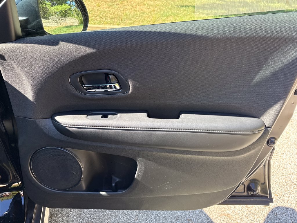 Used 2019 Honda HR-V Sport image 27