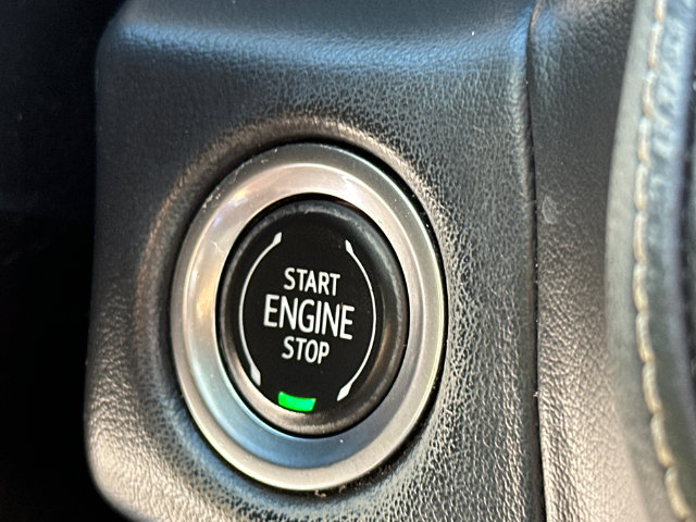 Certified 2021 GMC Yukon SLT AWD/4WD image 38