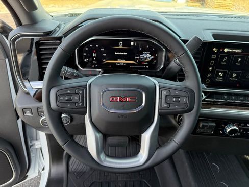 New 2026 GMC Sierra 2500 SLE image 20