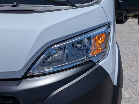New 2026 RAM ProMaster 2500 w/ Convenience Group FWD image 10