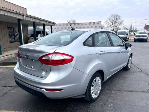 Used 2016 Ford Fiesta S image 3