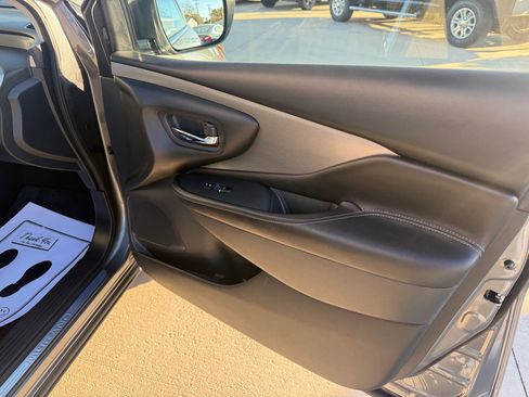 Used 2019 Nissan Murano SL w/ SL Technology Package image 17