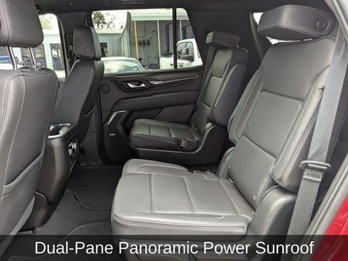 Used 2021 GMC Yukon Denali w/ Denali Premium Package image 16