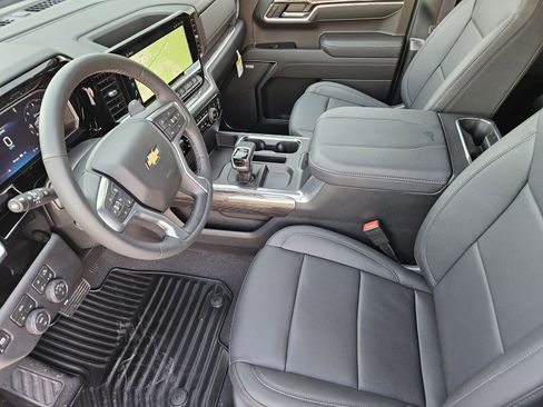 New 2026 Chevrolet Silverado 1500 LTZ w/ LTZ Premium Texas Edition AWD/4WD image 18