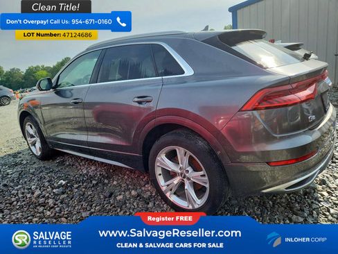 Used 2019 Audi Q8 Premium w/ Convenience Package AWD/4WD image 3