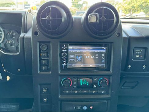 Used 2006 HUMMER H2 image 21