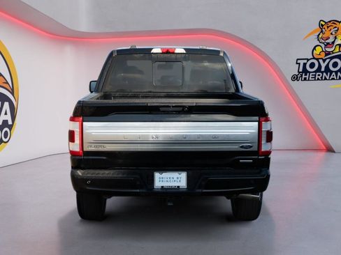 Used 2022 Ford F150 Limited image 6