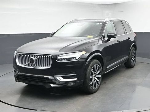 Used 2024 Volvo XC90 B6 Plus w/ Protection Package AWD/4WD image 3