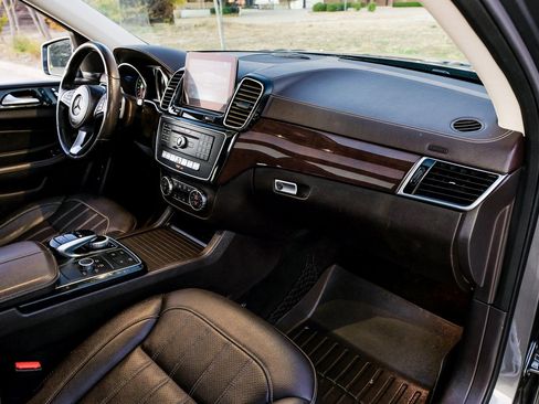 Used 2019 Mercedes-Benz GLS 450 4MATIC w/ Premium 1 Package image 15