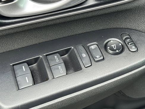 Used 2021 Honda CR-V EX image 13