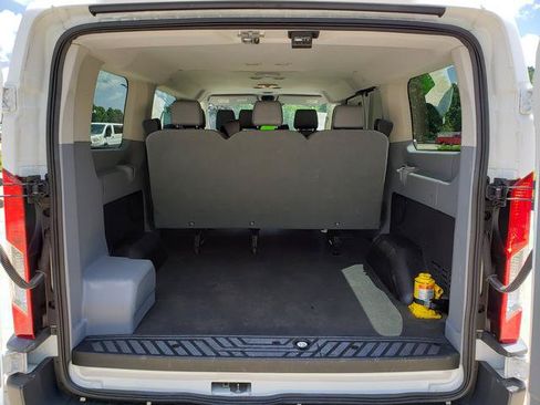Used 2018 Ford Transit 150 XL RWD image 5