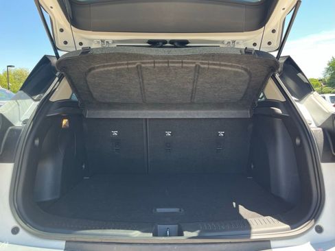 Used 2023 Buick Encore GX Preferred w/ Cold Weather Comfort Package AWD/4WD image 8