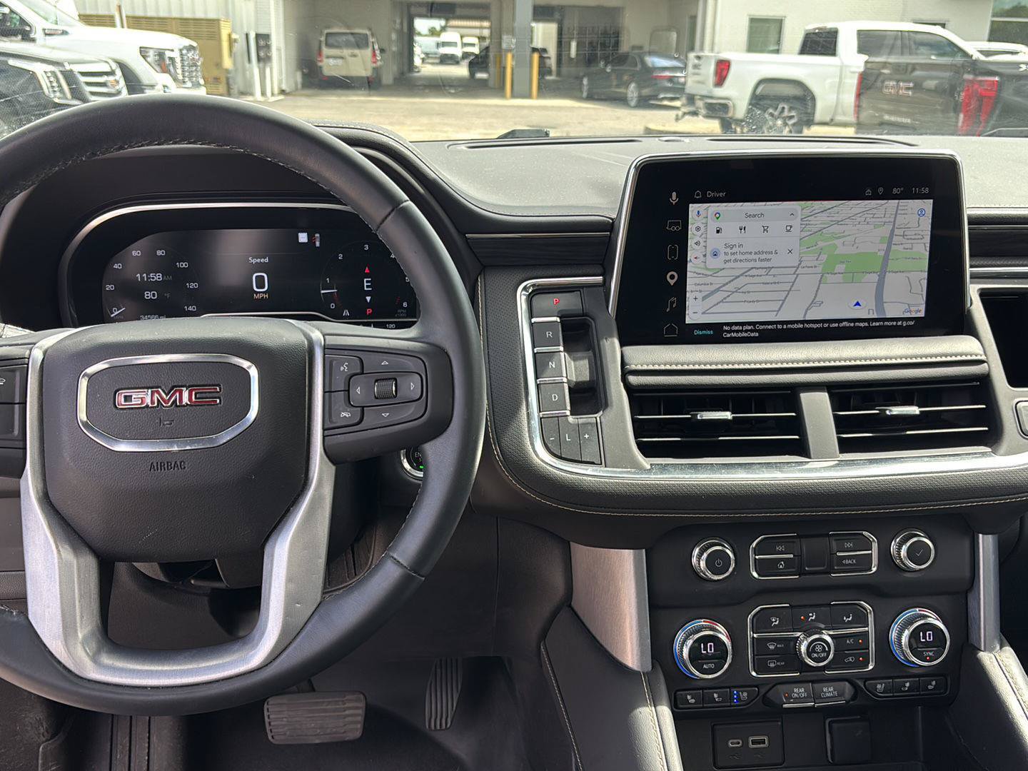 Used 2023 GMC Yukon SLT RWD image 17