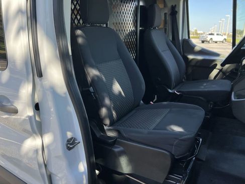 Used 2024 Ford Transit 250 Low Roof w/ Exterior Upgrade Package image 25