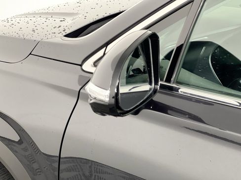 Used 2022 Hyundai Santa Fe Limited w/ Cargo Package FWD image 10