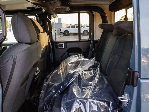 New 2026 Jeep Gladiator Sport image 20