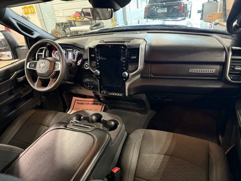 Used 2025 RAM 2500 Big Horn AWD/4WD image 19