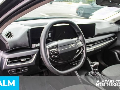 Used 2025 Kia K4 FWD image 22