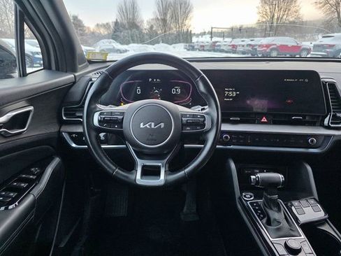 Certified 2023 Kia Sportage X-Line image 19
