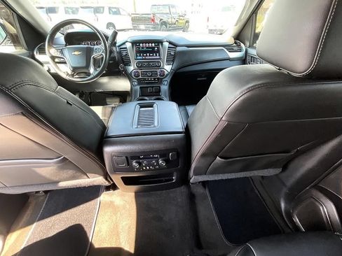Used 2016 Chevrolet Tahoe LT AWD/4WD image 3