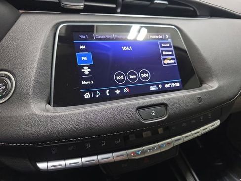 Used 2019 Cadillac XT4 Luxury FWD image 19