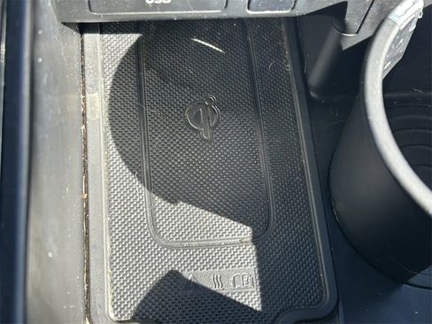 Used 2022 Hyundai Palisade Calligraphy image 30