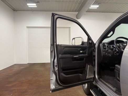 Used 2021 RAM 2500 Limited image 47