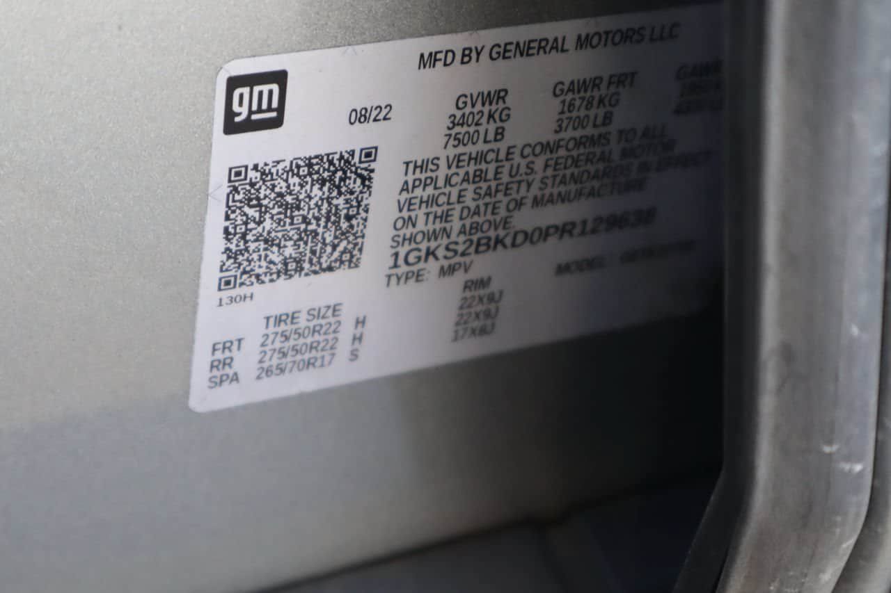 Used 2023 GMC Yukon SLT AWD/4WD image 28