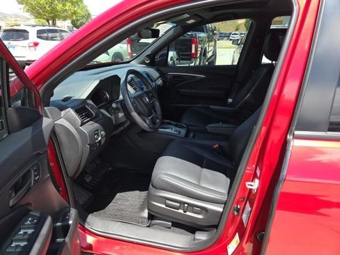 Certified 2023 Honda Passport EX-L image 17