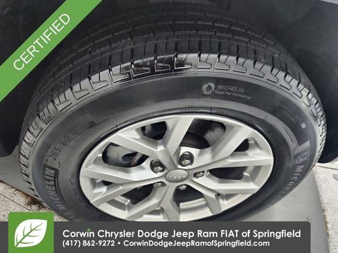 Certified 2023 Jeep Grand Cherokee Limited w/ Trailer Tow Prep Group (B) image 34