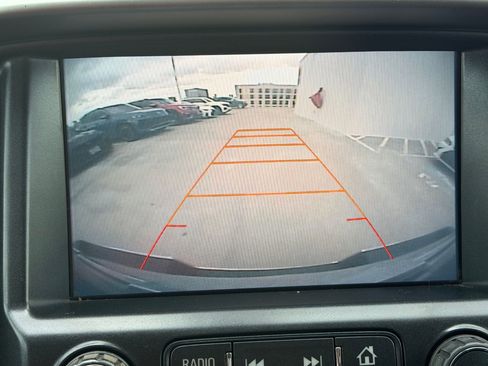 Used 2016 Chevrolet Colorado LT w/ LT Convenience Package image 25