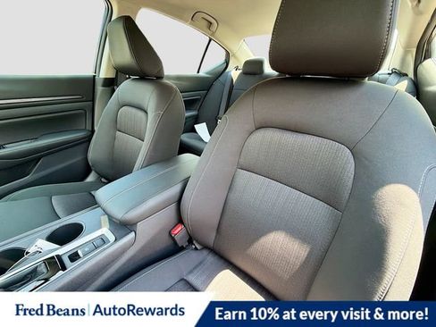 New 2026 Nissan Altima 2.5 SV AWD/4WD image 16