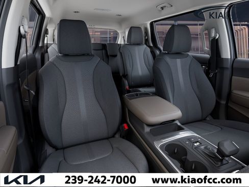 New 2026 Kia Carnival LX image 15