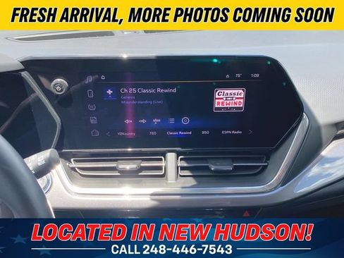 Used 2025 Chevrolet Trax ACTIV w/ Driver Confidence Package FWD image 13