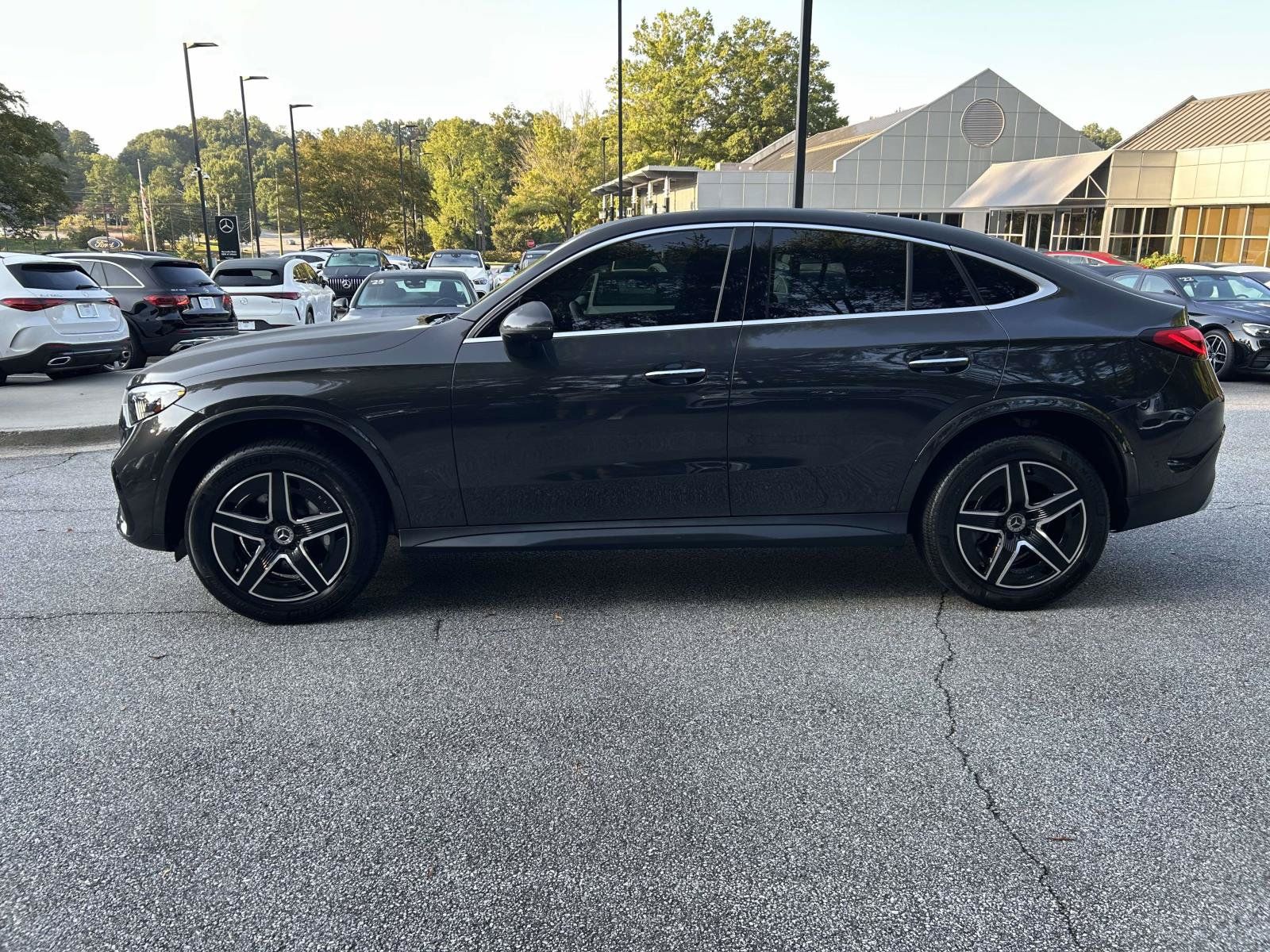 Used 2024 Mercedes-Benz GLC 300 4MATIC image 16