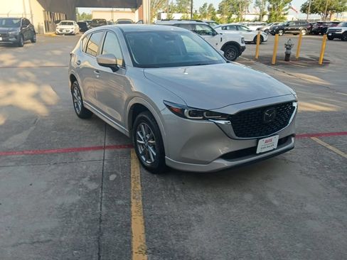 Used 2025 MAZDA CX-5 AWD 2.5 S w/ Select Package image 6