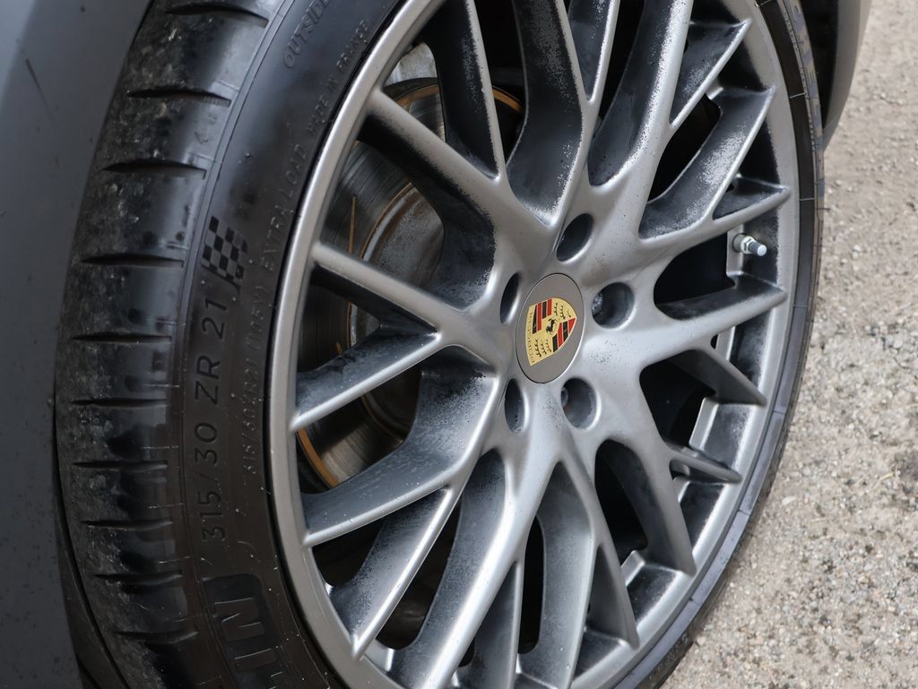 Used 2018 Porsche Panamera 4S AWD/4WD image 44