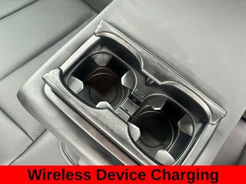 Used 2024 BMW 330i Sedan image 32