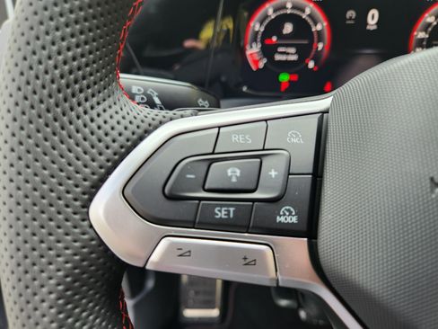 New 2025 Volkswagen GTI Autobahn image 15