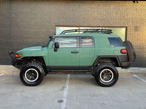 Used 2007 Toyota FJ Cruiser 4WD image 15