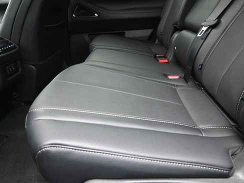 Certified 2026 INFINITI QX60 Luxe w/ Cargo Package AWD/4WD image 16