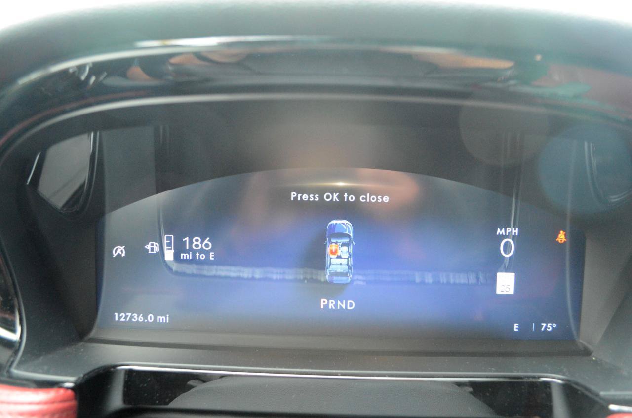 Used 2024 Lincoln Corsair Reserve w/ Equipment Group 201A AWD/4WD image 29