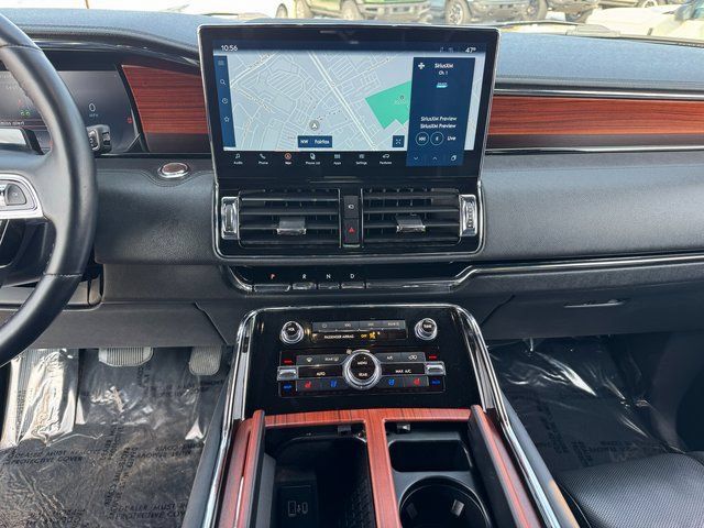 Used 2022 Lincoln Navigator L Reserve AWD/4WD image 28