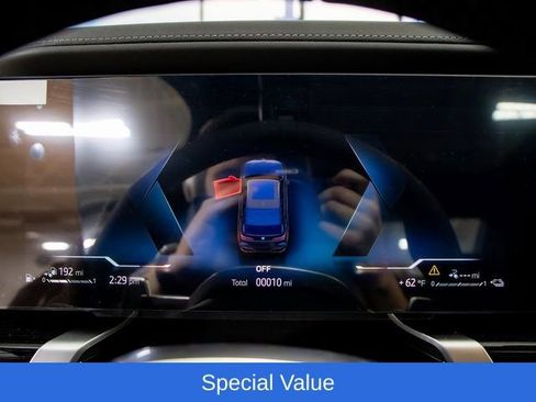 Used 2025 BMW 750e xDrive w/ Executive Package AWD/4WD image 18
