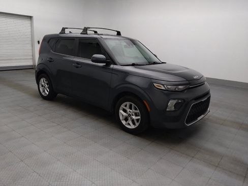 Used 2022 Kia Soul LX w/ Technology Package FWD image 11