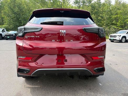 Certified 2025 Buick Encore GX Avenir w/ Avenir Technology Package AWD/4WD image 4