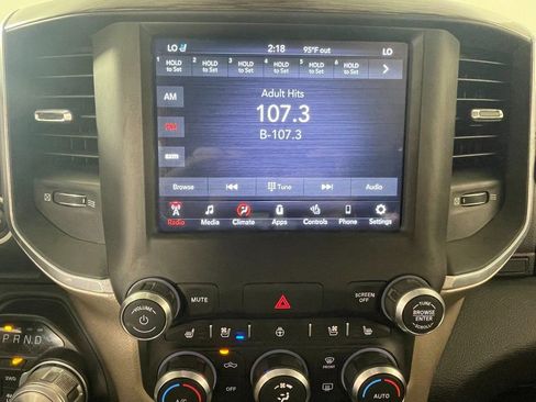 Used 2020 RAM 1500 Laramie image 18