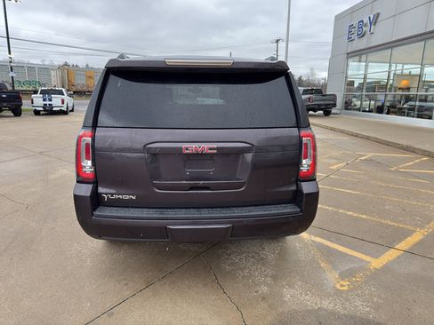 Used 2015 GMC Yukon SLE w/ Convenience Package image 4