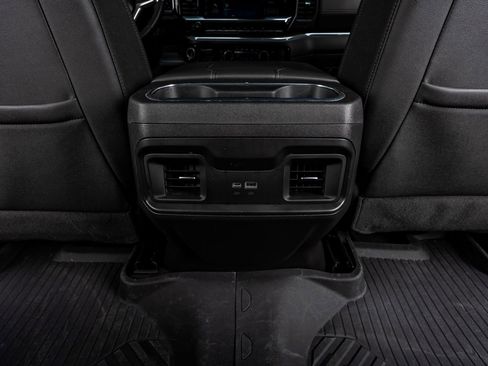 Used 2024 Chevrolet Silverado 1500 LT Trail Boss w/ Convenience Package II image 30