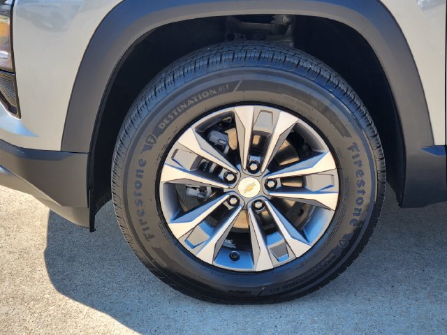 Used 2026 Chevrolet Equinox LT FWD image 17